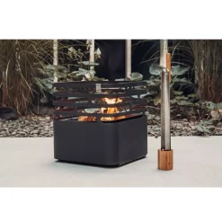 Höfats Holzfuss Für Schürhaken Und Feuerzange -Geschäft Für Campingausrüstung aufbwahrung transport schuerhaken flammenblaeser escheholzfuss 1000 3 27348