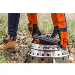 Gusseisen Petromax Kastenform Mit Deckel K4, Volumen 2,4 Liter 9 Gusseisen Petromax Kastenform Mit Deckel K4, Volumen 2,4 Liter -Geschäft Für Campingausrüstung draussen backen mit glut briketts rundumwaerme gusseisen petromax kastenform k4 1000 2 24494