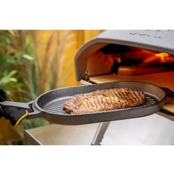 Ooni Grillpfanne Aus Gusseisen -Geschäft Für Campingausrüstung ooni pizzaofen zubehoer iron gizzler pan gusseiserne grillpfanne 1000 4 26124