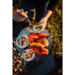 Ablagefläche Höfats Triple Tisch -Geschäft Für Campingausrüstung tisch triple hoefats fuer feuerschale feuerstelle campinggrill kochplatte braten kochen aus edelstahl 1000 3 22398